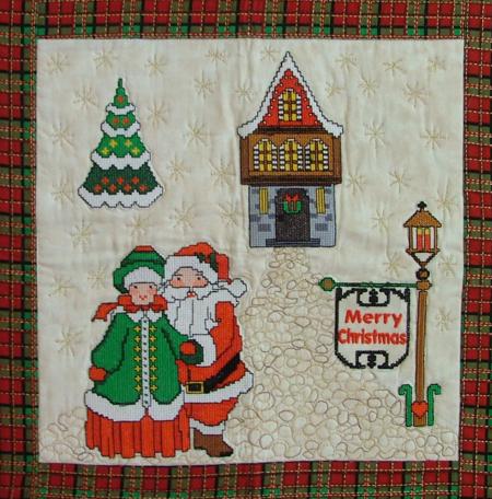 Mr. and Mrs. Santa Wall Quilt image 12