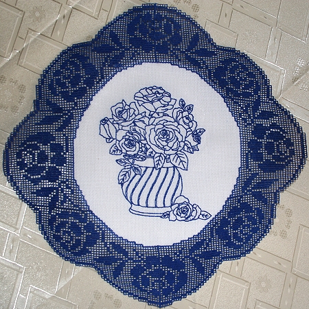 Round Rose Doily with Crochet Lace image 1