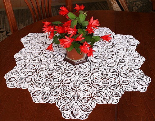 FSL Crochet Pineapple Table Topper image 1