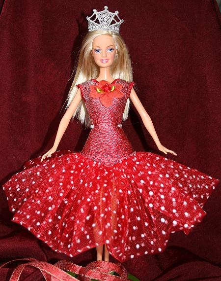 FSL Fancy Ball Dress and Tiara for 12" Doll image 1