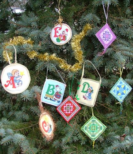 Cristmas Ornaments with Embroidery image 1