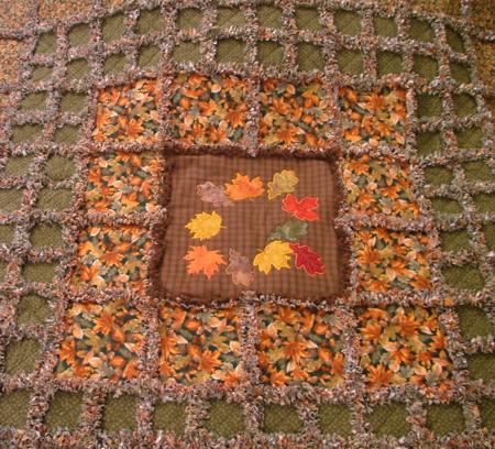 Autumn Leaves Frayed-Edge Quilt image 2