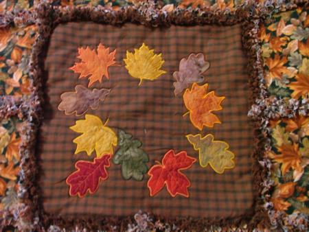 Autumn Leaves Frayed-Edge Quilt image 4
