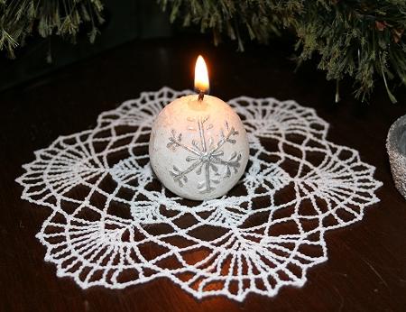 FSL Crochet Snowflakes Doily Set image 2