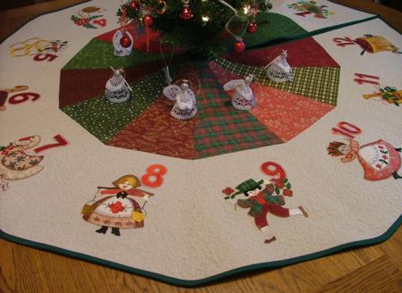 12 Days of Christmas Tree-Skirt image 13