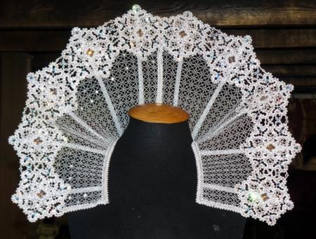 FSL Battenberg Lace Snowflake Collar image 1