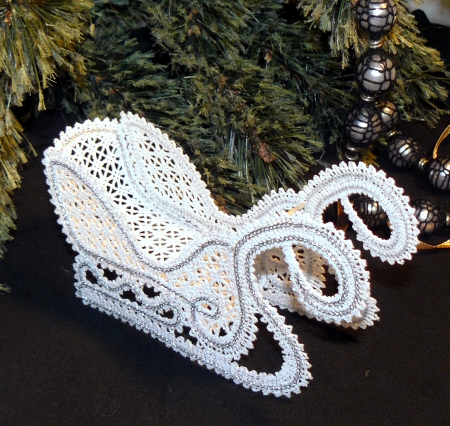 FSL Battenberg Lace Santa' Sleigh Ornament image 3