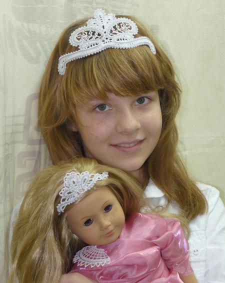 FSL Battenberg Lace Tiara for a Girl and her Doll image 1