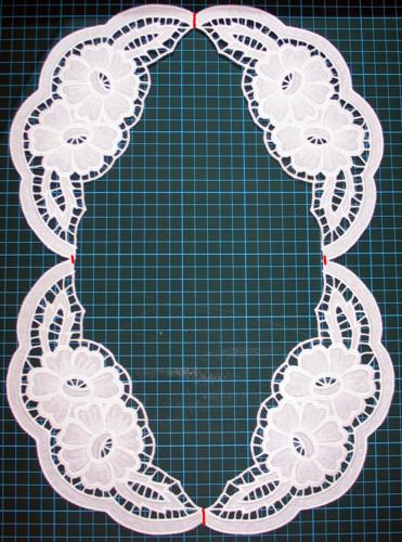 Cutwork Lace Daisy Corner image 8