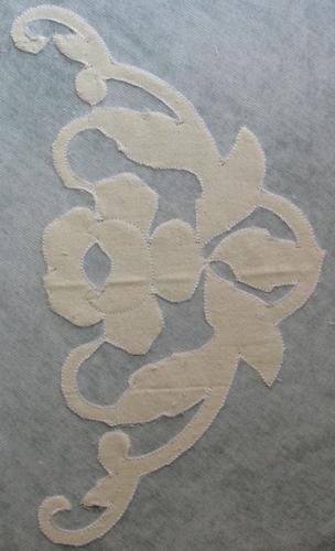 Cutwork Lace Rose Corner image 4