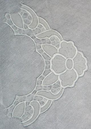 Freestanding Applique Lace Primrose Border image 5