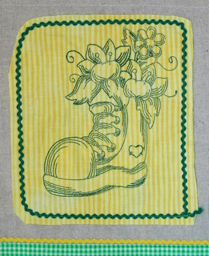 Embroidered Spring Valance image 6