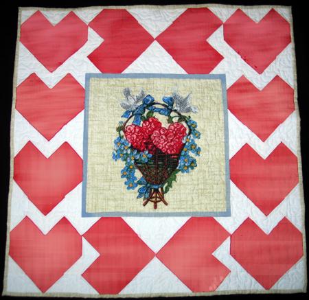 Valentine Roses Quilted Wall Hanging image 1
