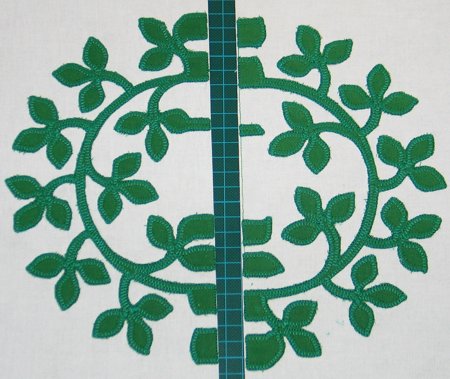 Baltimore Album Quilt. Block 4: Laurel Wreath image 8