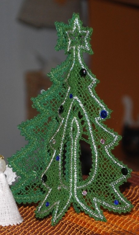 FSL Battenberg Lace Christmas Tree Ornament image 3
