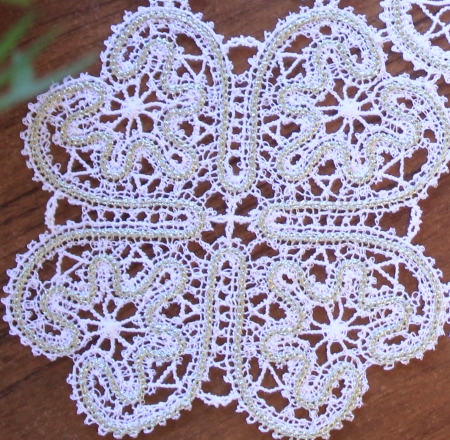 Freestanding Battenberg Lace Square Dance Doily image 2