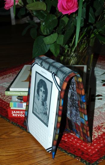 Quilted Kindle 2 Cover with Embroidery image 14
