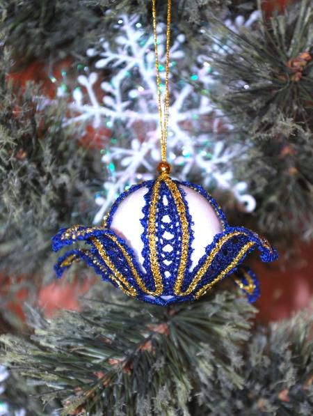 FSL Battenberg Christmas Ornament Set image 3