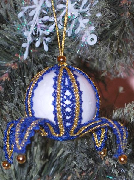 FSL Battenberg Christmas Ornament Set image 4