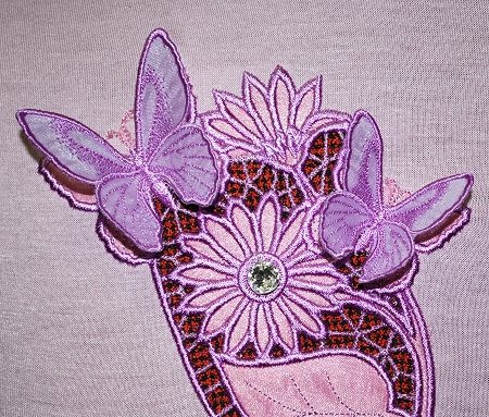 Butterflies on Flowers Cutwork Lace image 7
