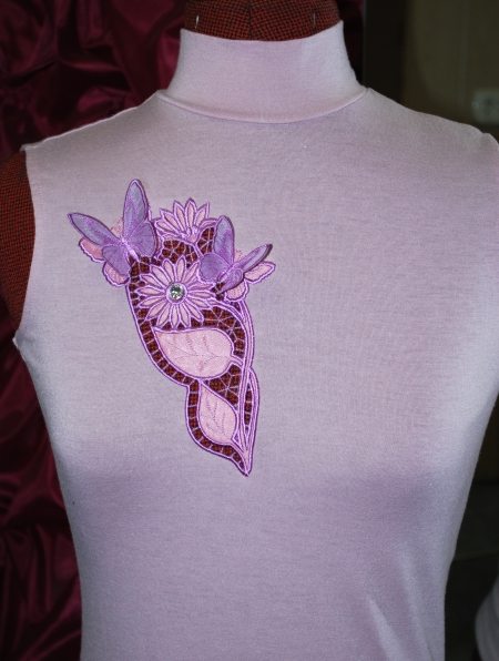 Butterflies on Flowers Cutwork Lace image 9