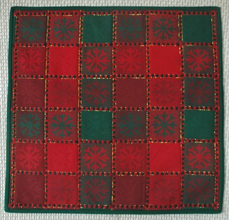 Christmas Wholecloth Wall Quilt with Stocking Pockets image 3