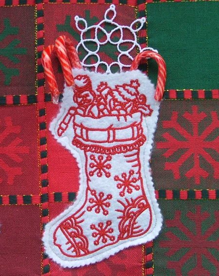 Christmas Wholecloth Wall Quilt with Stocking Pockets image 9
