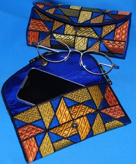 Embroidered Glass-Case, Purse or iPhone Case in the Hoop image 2