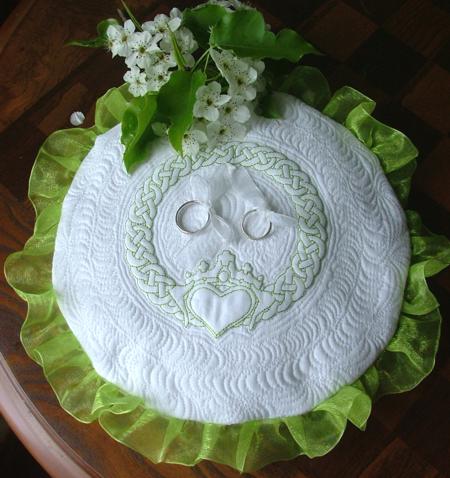 Quilted Claddagh Ring Bearer Pillow image 1