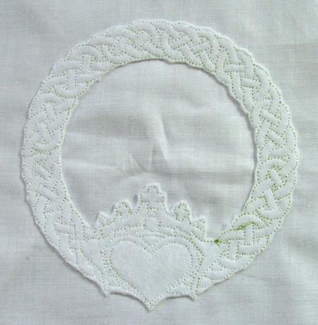 Quilted Claddagh Ring Bearer Pillow image 4