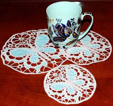 Cutwork Lace Butterfly in a Circle image 10