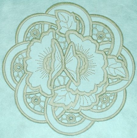 Cutwork Poppy Doily image 6