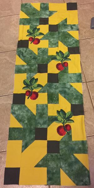 Apple Wall Quilt or Table Runner image 4
