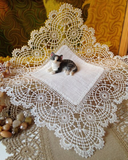 Freestanding Bobbin Lace Doily with Fabric Center image 1