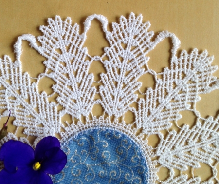 Freestanding Bobbin Lace Feather Doily with Fabric Insert image 4