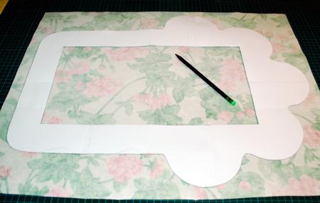 Floral Table Mats with Geranium Embroidery image 3