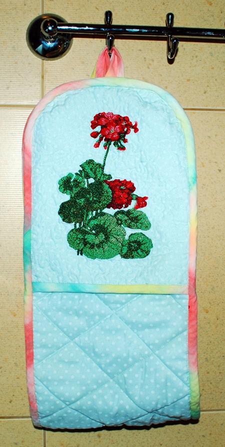 Quilted Potholder with Embroidery image 11