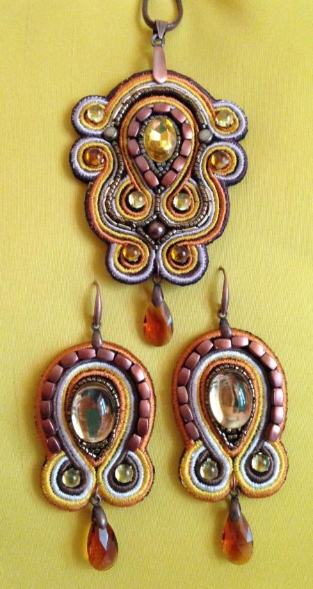 Soutage-Style Earrings image 12