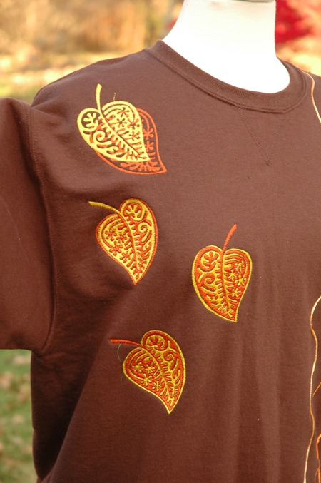 Autumn-Themed Sweatshirt Makeover image 4