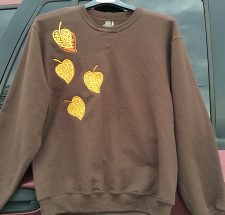 Autumn-Themed Sweatshirt Makeover image 5