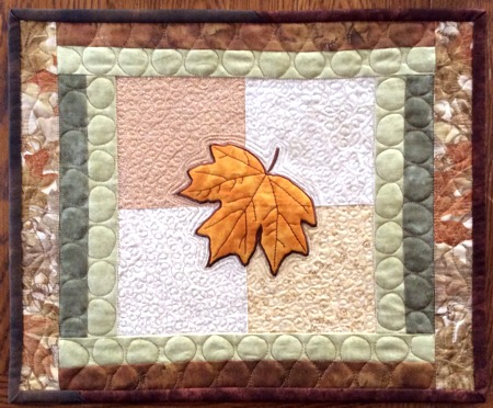 Thanksgiving Dinner Quilted Table Set:Place Mats image 6