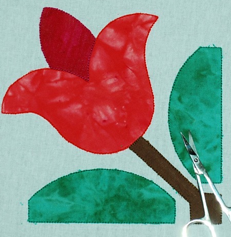 Tulip Applique Quilt Block image 13