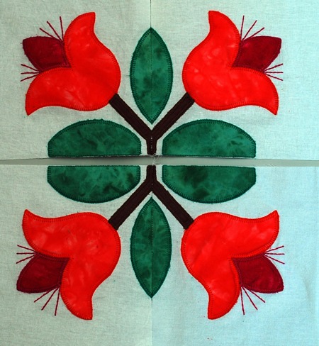 Tulip Applique Quilt Block image 19