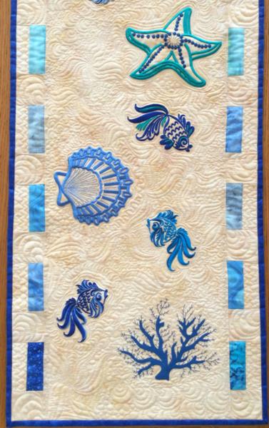 Coral Reef Tablerunner image 4