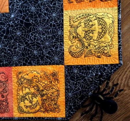 Spooky Spider Quilted Tabletopper image 8