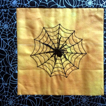 Spooky Spider Quilted Tabletopper image 3