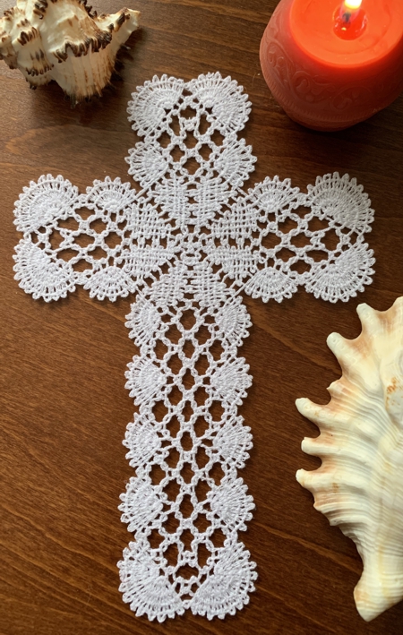 Stitch-out of the Freestanding Bobbin Lace Cross. Design #17432.