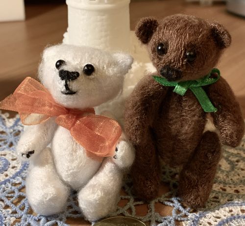 Finished teddy bears.