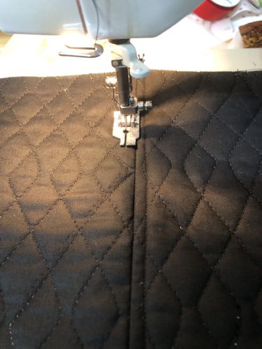 Topstitching of the sides of the bag.