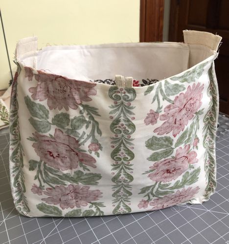 Stitch along the upper edge with seam allowance 1/2".